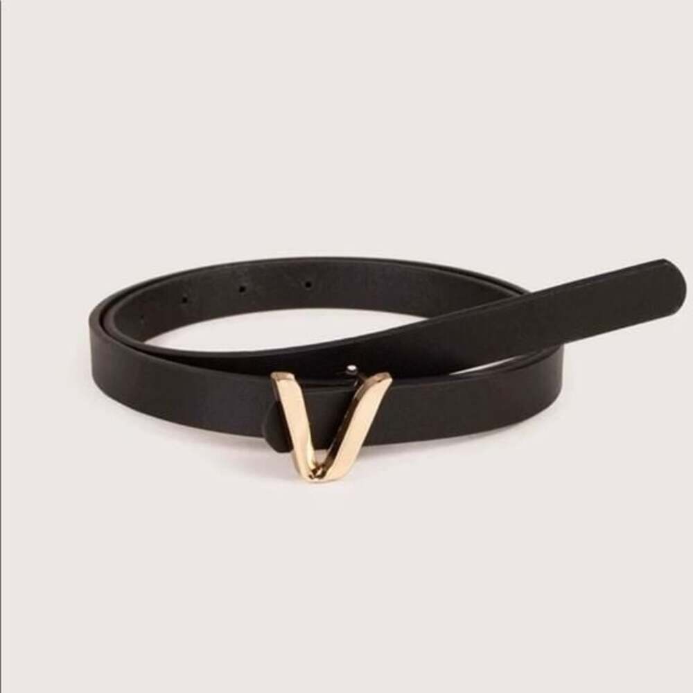V Black & Gold Skinny Belt OS
